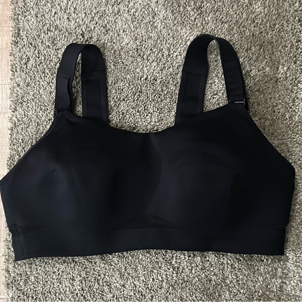 Lululemon High Support/Intensity  Sports Bra 38D